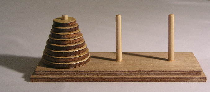Plik:Tower of Hanoi.jpeg